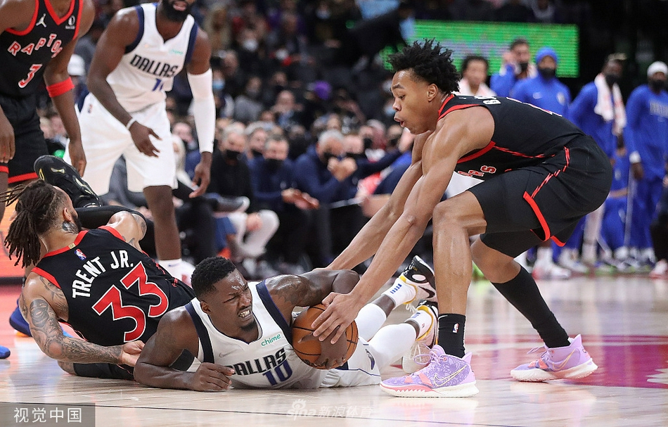 猛龙鏖战浙江队，东契奇扛起全队