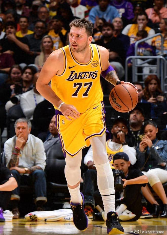 猛龙鏖战浙江队，东契奇扛起全队