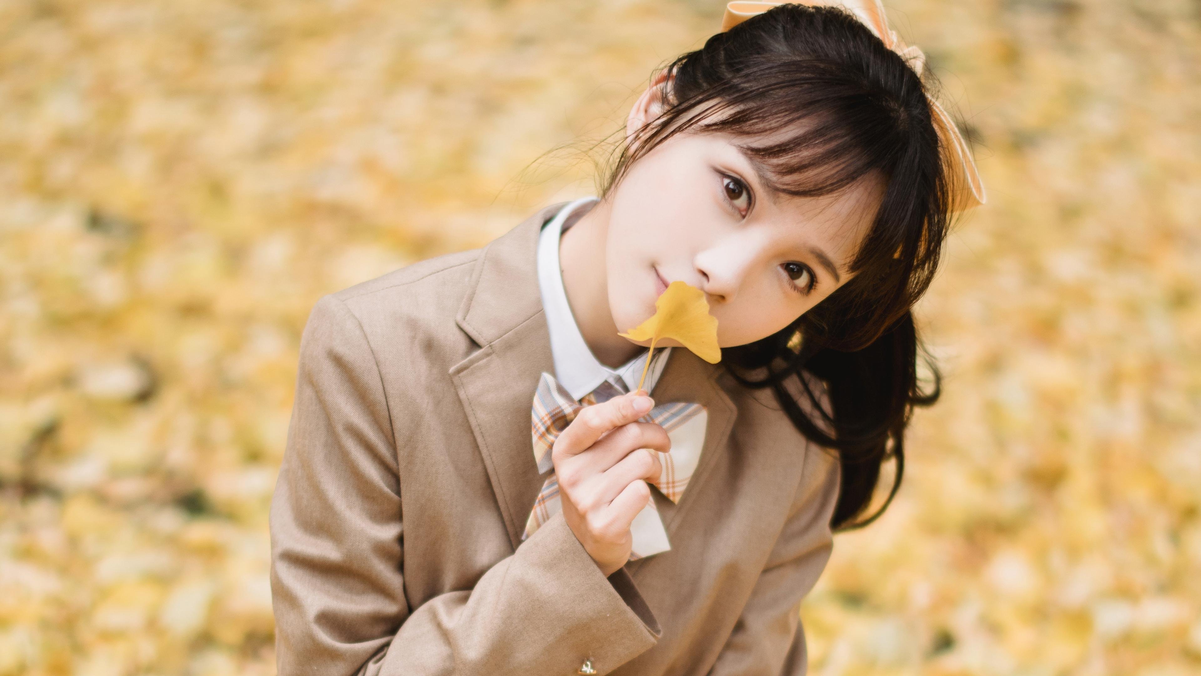 爱游戏官方入口-当雄鹿的角刺破东方明珠的倒影，梦境、血脉与胜利的蝉蜕