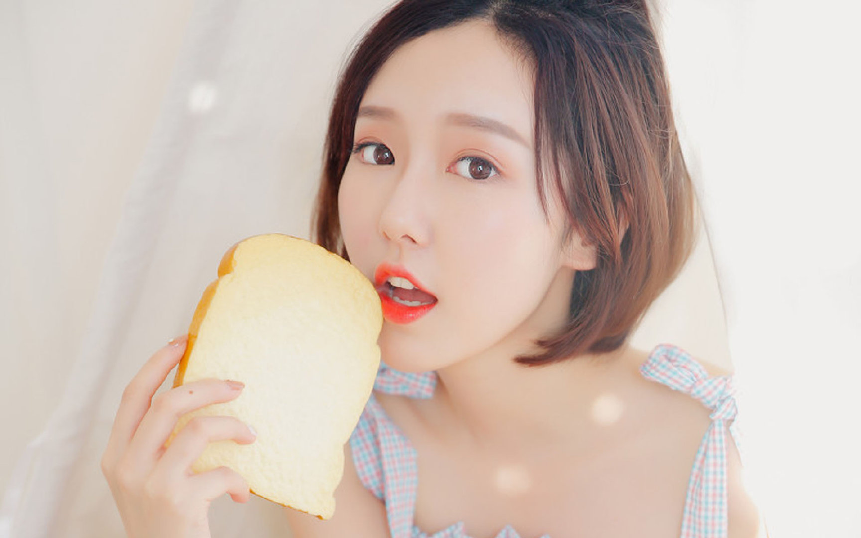 笼罩斯台普斯的幽灵,当范弗利特的存在感填满每一个角落