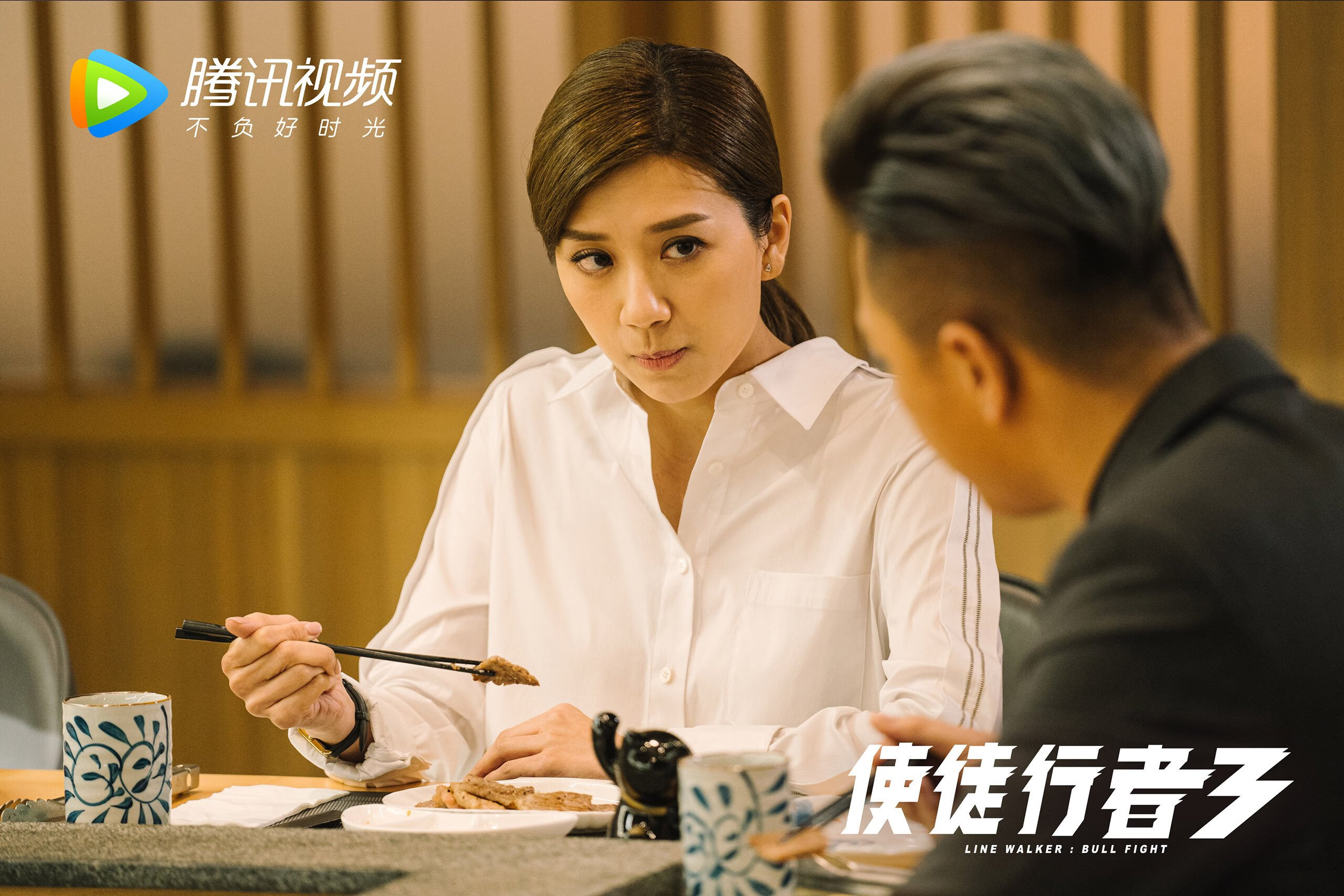 赛场双城记,独行侠的钢铁意志与乔治的赛道心跳